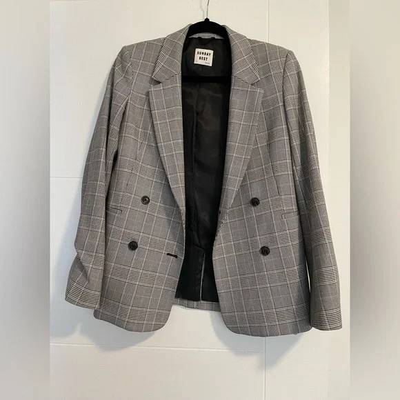 Aritzia Freshman blazer size XS - Picture 2 of 5